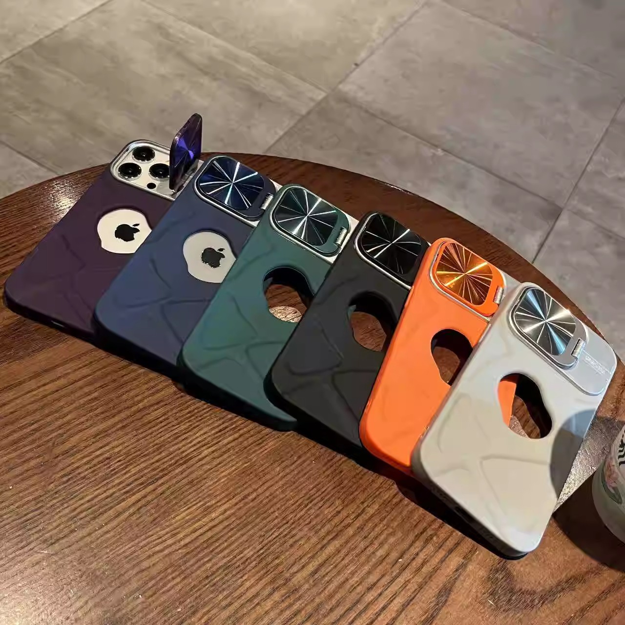 iPhone 保护壳