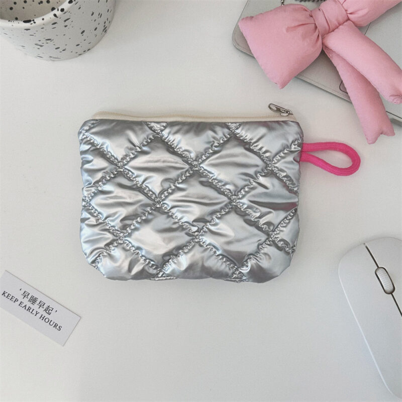 Quilted Heart Clutch Bag - Silver Mini Wallet with Mirror