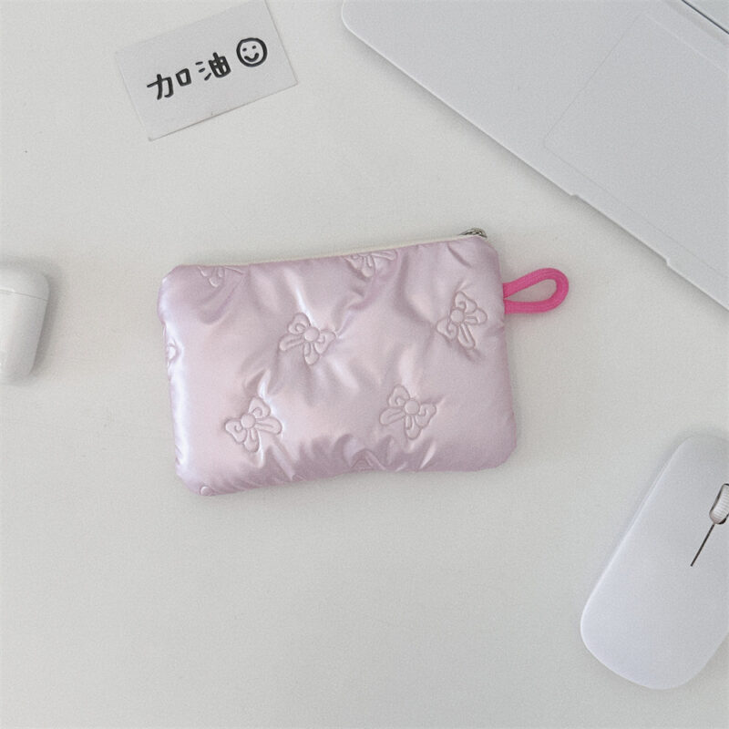 Quilted Heart Clutch Bag - Silver Mini Wallet with Mirror