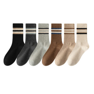 Vintage Stripe Men's Cotton Crew Socks Comfortable Mid-Calf Business Casual Athletic Socks for Fall Winter