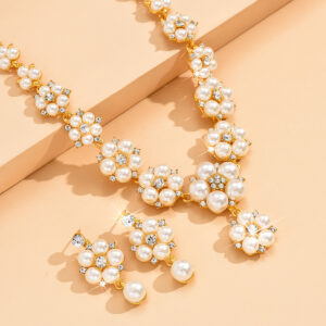 Fashion Pearl-Like Necklace & Earrings Set with Diamond Flowers