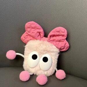 Cute Fuzzy Pink Butterfly-Eyed Earphone Case for AirPods