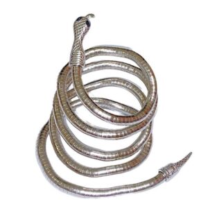 Entangled Serpentine Design Necklace